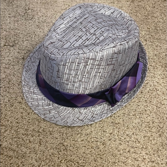 Men’s Hat - Picture 1 of 1
